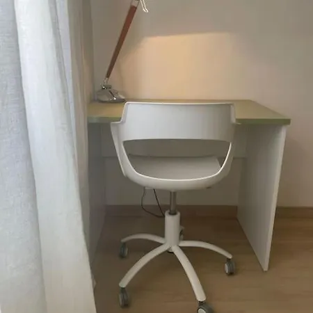 Accogliente Bilocale In Centro A *