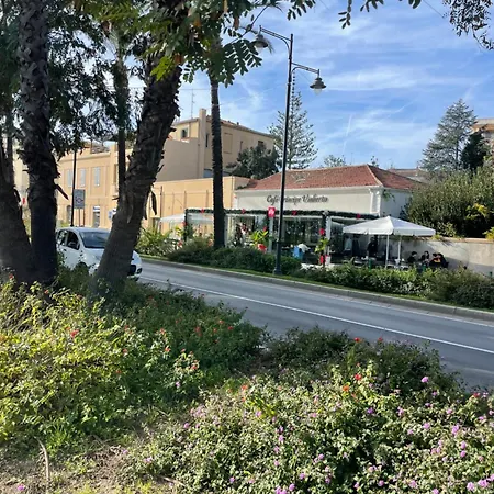 Accogliente Bilocale Nel Centro Di Olbia Apartment
