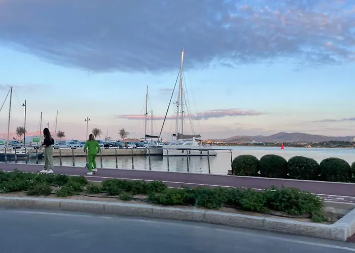 Accogliente Bilocale In Centro A * Olbia